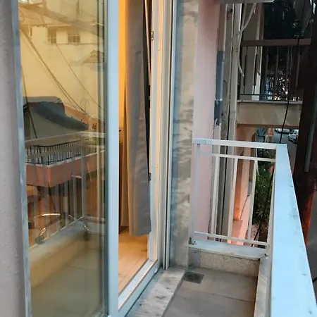 דירה Georgia's Cozy #7 Centre קאבאלה